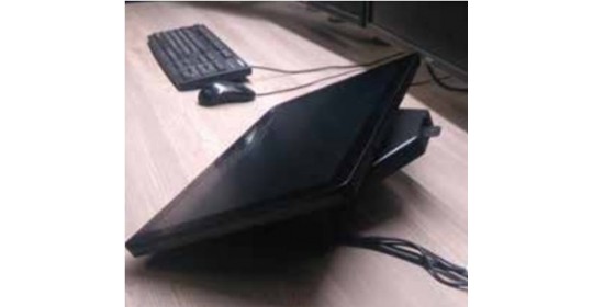 Touchscreen Mount inclinable. Touchscreen Mount inclinable.