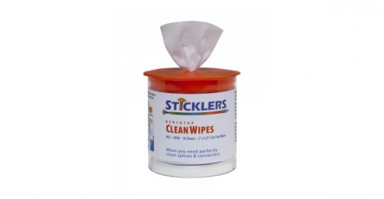 CLEANWIPES™ 90 — 90 WIPES IN PLASTIC TUB