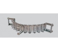 Chain of 12 jointed rollers for bends