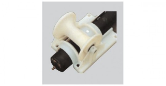 Plastic cable roller