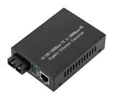 Media Converter UTP - Fibre MM OM3 SC 10/100/1000. Media Converter UTP - Fibre MM OM3 SC 10/100/1000.