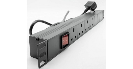 PDU 4Way 19" W/Individual ON/OFF Switch,13A.
